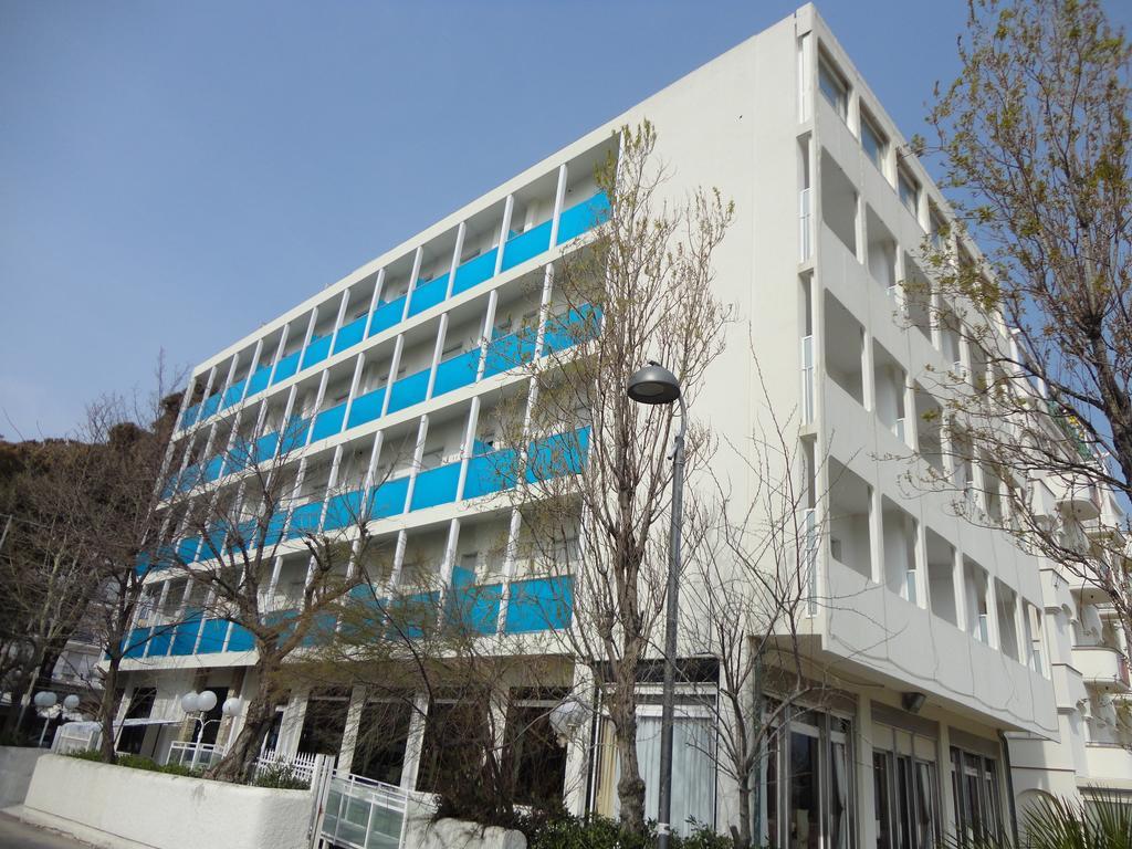 Hotel Spiaggia Marconi Римини Экстерьер фото